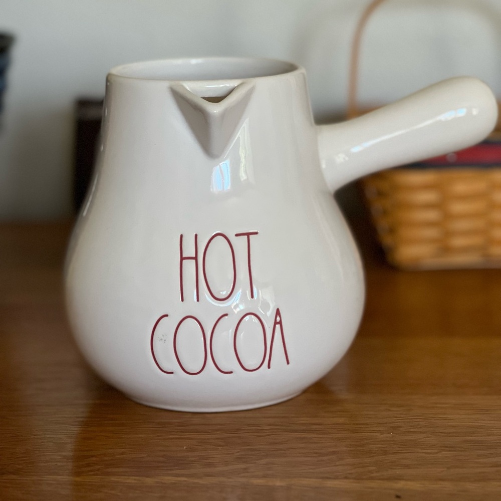 Rae Dunn Hot cocoa pot